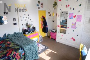 Photo 13- click for photo gallery